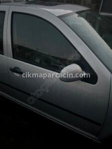 VW Golf 4 1.6 Benzinli Sağ Ön Kapi Çıkma Parçası | ÇIKMA PARÇA
