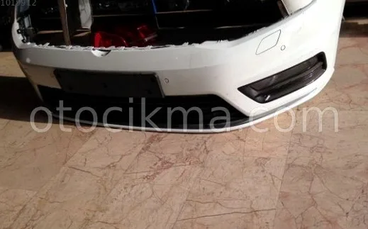 Volkswagen Golf Ön Tampon çıkma parça - Bulut Otomotiv Orjinal Çıkma ve Yedek Parça İzmir