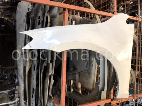 Volkswagen Golf Sol Ön Çamurluk çıkma parça - Bulut Otomotiv Orjinal Çıkma ve Yedek Parça İzmir