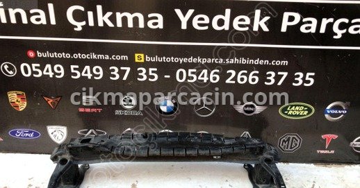 Volkswagen Passat Tampon Demiri çıkma parça