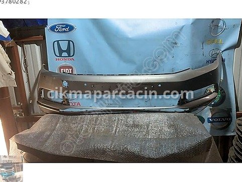 Volkswagen Passat Ön Tampon çıkma parça