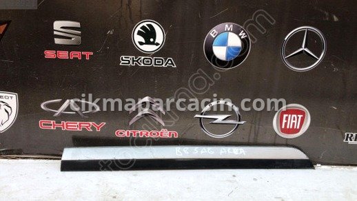 Volkswagen Passat Kapı Bandı & Çıtası çıkma parça