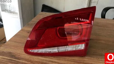 Volkswagen Passat Sol Arka Stop çıkma parça - Bulut Otomotiv Orjinal Çıkma ve Yedek Parça İzmir