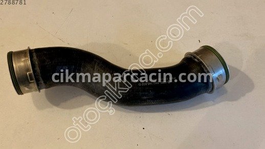 Volkswagen Tiguan Turbo Hortumu çıkma parça