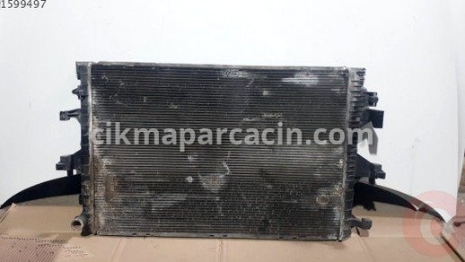 Volkswagen Transporter Motor Su Radyatörü çıkma parça