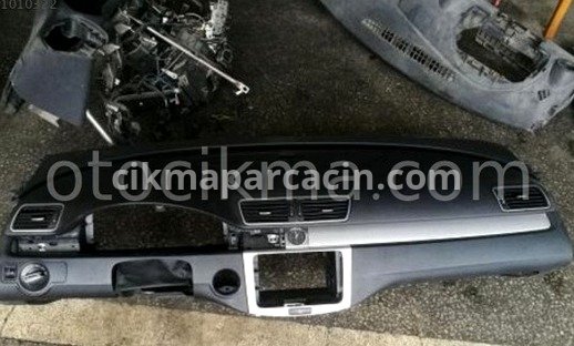 Volkswagen Passat Komple Torpido çıkma parça