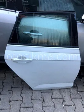 Volkswagen Polo Sol Arka Kapı çıkma parça - Bulut Otomotiv Orjinal Çıkma ve Yedek Parça İzmir