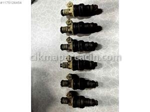 0280150716 BMW E30 320i 323i, E28 520i, 525e ENJEKTÖR – Sakarya Çıkma Parça