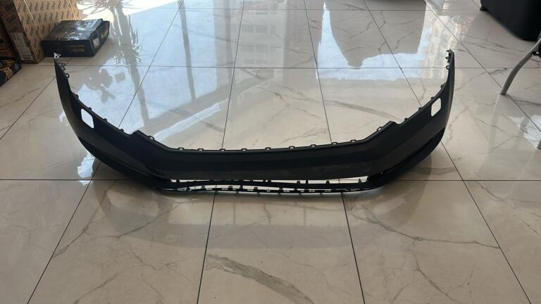 Volkswagen Passat Ön Tampon çıkma parça