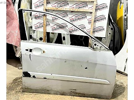 Honda Accord Kapı (Ön Sağ) çıkma parça