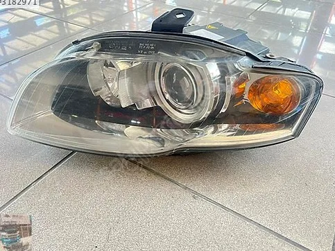 Audi A4 Sol Ön Far çıkma parça - ANKA OTO YEDEK PARÇA İZMİR