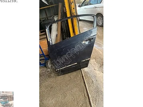 Volkswagen Passat Sağ Arka Kapı çıkma parça - ANKA OTO YEDEK PARÇA İZMİR