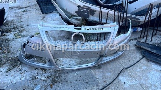 Volkswagen Polo Ön Tampon çıkma parça