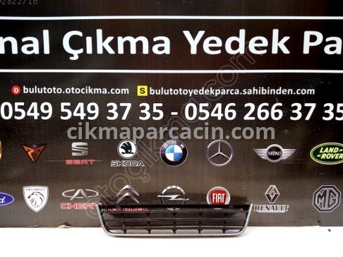 Volkswagen Passat Tampon Izgarası çıkma parça