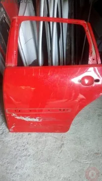 Volkswagen Polo Sol Arka Kapı çıkma parça - ANKA OTO YEDEK PARÇA İZMİR