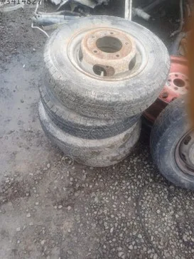 Hyundai H100 Jant & Lastik Takımı çıkma parça - Karma Oto Çıkma Trabzon