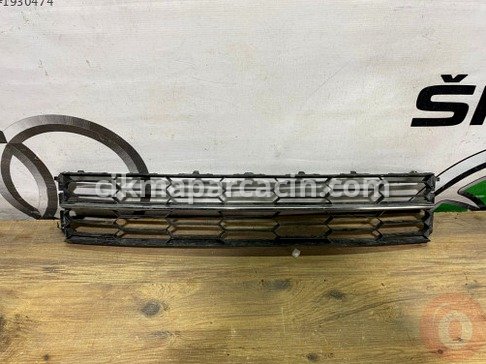 Skoda Superb Tampon Izgarası çıkma parça