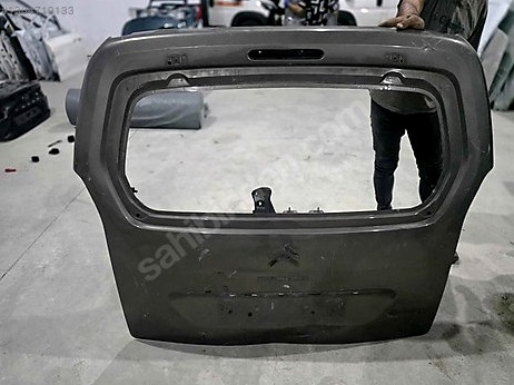 Citroen Berlingo Bagaj Kapağı çıkma parça