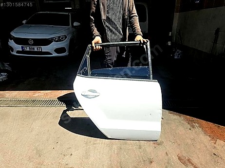 Volkswagen Polo Kapı (Arka Sağ) çıkma parça