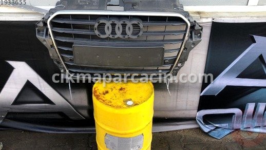 Audi A3 Panjur çıkma parça