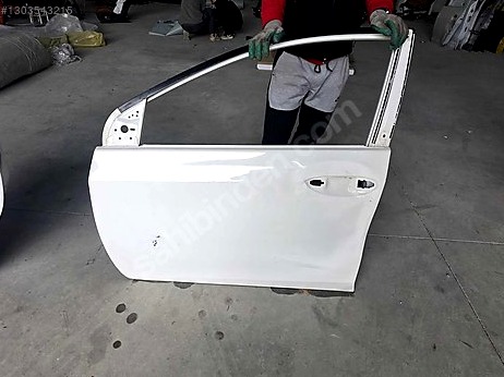 Toyota Corolla Kapı (Ön Sol) çıkma parça