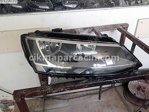 Volkswagen Jetta Sağ Ön Far çıkma parça