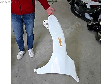 Honda Civic Çamurluk (Ön) çıkma parça