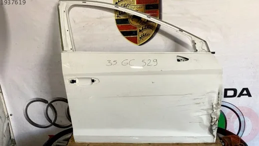 Seat Leon Sağ Ön Kapı çıkma parça - ANKA OTO YEDEK PARÇA İZMİR