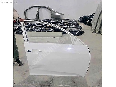 Honda Civic Kapı (Ön Sağ) çıkma parça