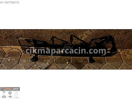 Land Rover Range Rover Tampon Demiri çıkma parça