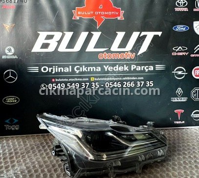 Toyota Corolla Sağ Ön Far çıkma parça