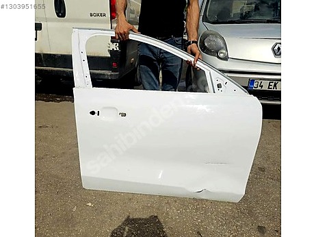 Ford Focus Kapı (Ön Sağ) çıkma parça