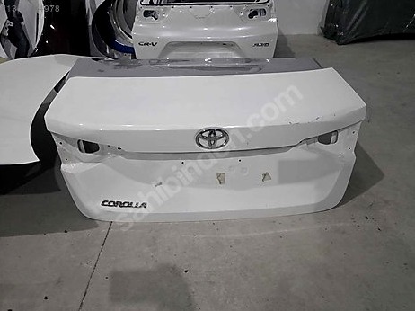 Toyota Corolla Bagaj Kapağı çıkma parça