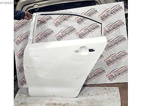 Toyota Corolla Kapı (Arka Sol) çıkma parça