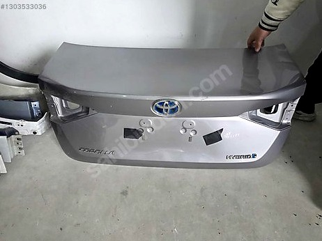 Toyota Corolla Bagaj Kapağı çıkma parça
