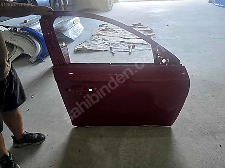 Opel Corsa Kapı (Ön Sağ) çıkma parça