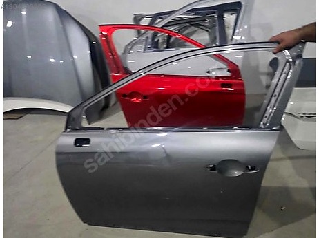 Renault Clio Kapı (Ön Sol) çıkma parça