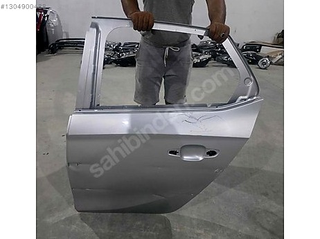 Opel Corsa Kapı (Arka Sol) çıkma parça