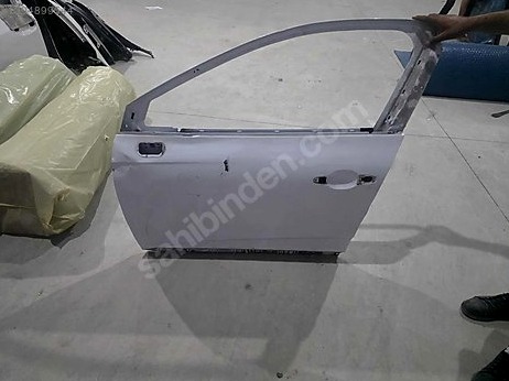 Renault Clio Kapı (Ön Sol) çıkma parça