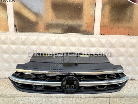 Volkswagen T-Roc Panjur çıkma parça