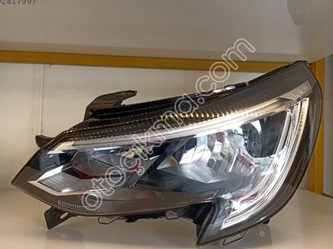 Renault Talisman Sol Ön Far çıkma parça - ANKA OTO YEDEK PARÇA İZMİR