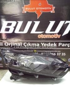 Dacia Sandero Sağ Ön Far çıkma parça - ANKA OTO YEDEK PARÇA İZMİR