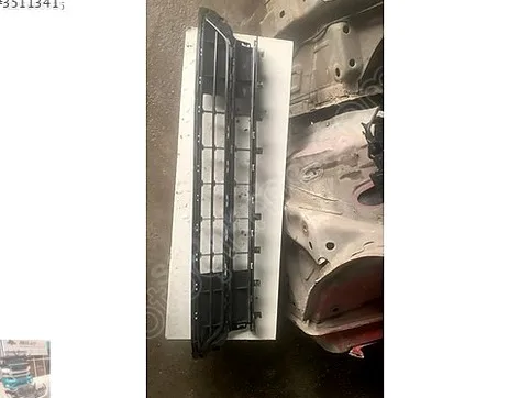 Volkswagen Polo Tampon Izgarası çıkma parça - ANKA OTO YEDEK PARÇA İZMİR