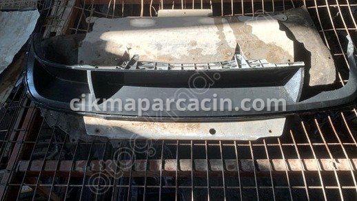 Volkswagen Passat Tampon Spoyleri çıkma parça