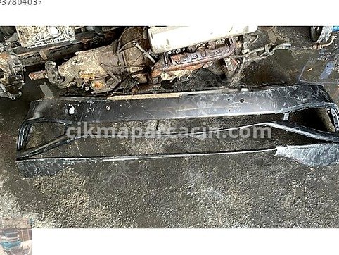 Volkswagen Passat Ön Tampon çıkma parça