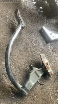Volkswagen Passat Bagaj Menteşesi çıkma parça - ANKA OTO YEDEK PARÇA İZMİR