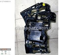 51129881943 / 9881943 BMW X1 U11 ARKA SOL TAMPON BRAKETİ