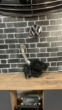 Volkswagen Golf Cam Suyu Deposu çıkma parça