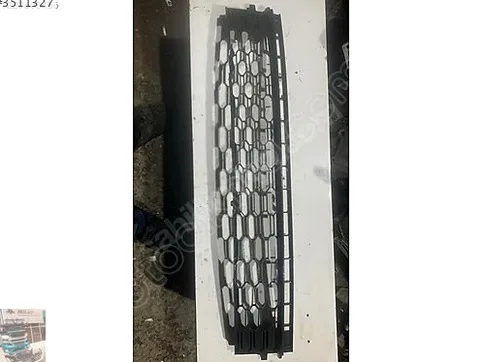 Skoda Rapid Tampon Izgarası çıkma parça - ANKA OTO YEDEK PARÇA İZMİR