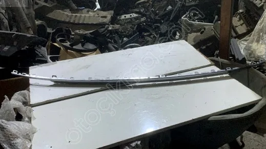 5Na853835 Vw Tiguan (16-20) Arka Tampon Orta Nikelaj - Çıkma İzmir
